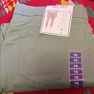 Nine West Women's Olive Ankle Jeans